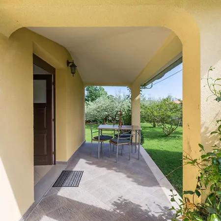 Adelia 2 Porec